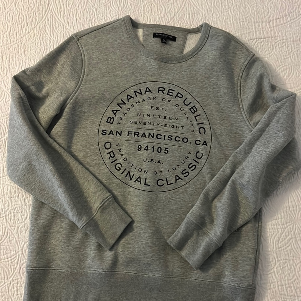 Banana Republic sweatshirt